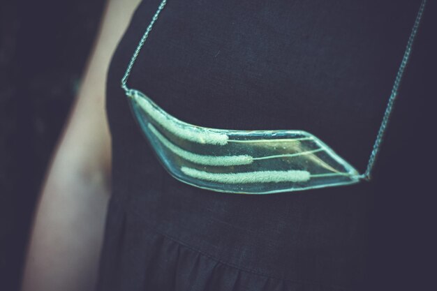 Nowoczesny haft na ubraniu